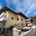 Апартаменты Haus-verena Нойкирхен-ам-Гросфенедигер
